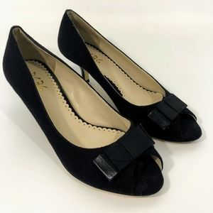 ⬇️$20BCBG peep toe kitten heel linen black 7.5